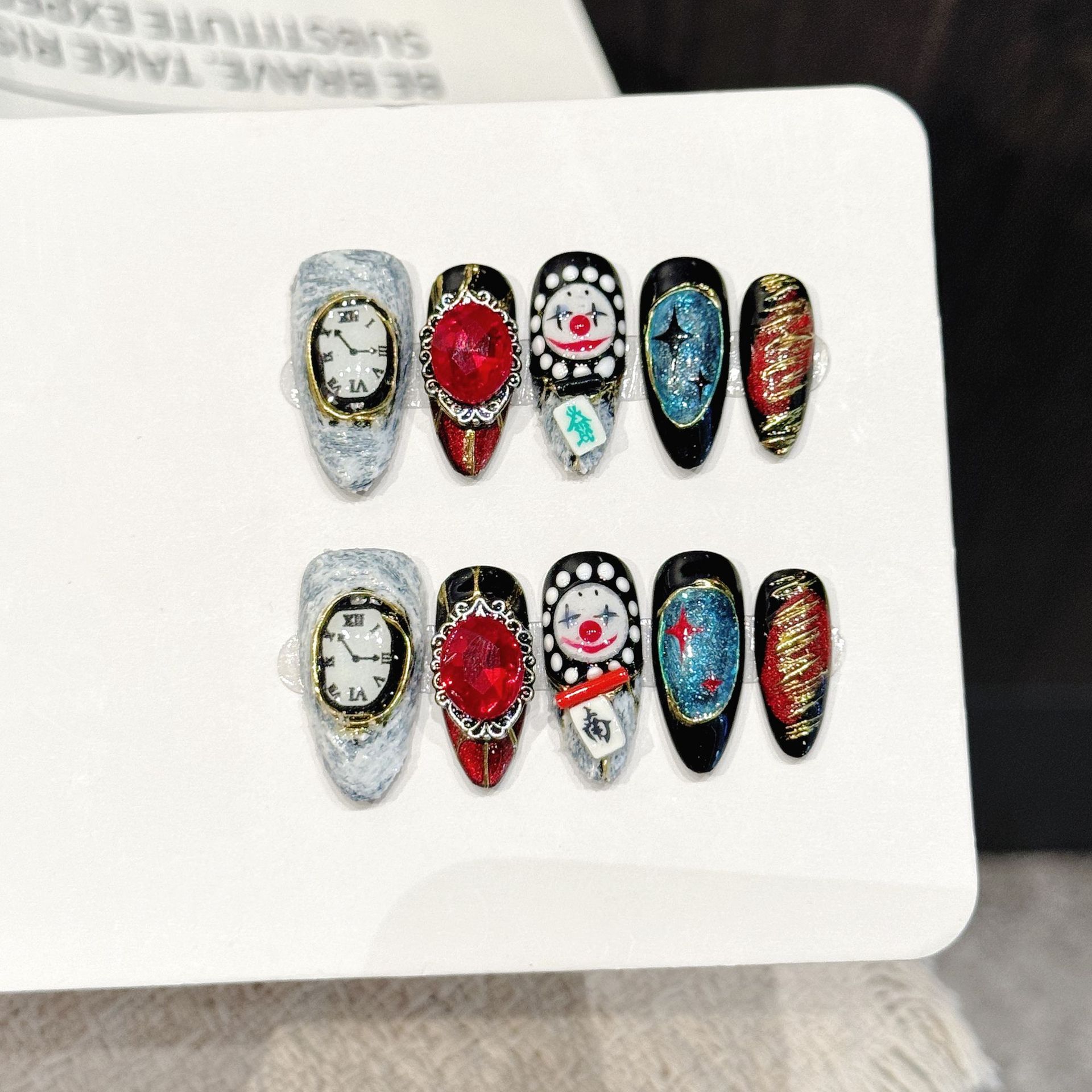 Resin Art Clock - 10Pcs Handmade Retro Funny Nail Art