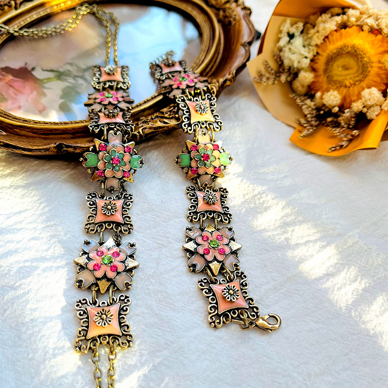 Retrofashion Necklace Bracelet - Resin Art Necklace ulasan dan harga