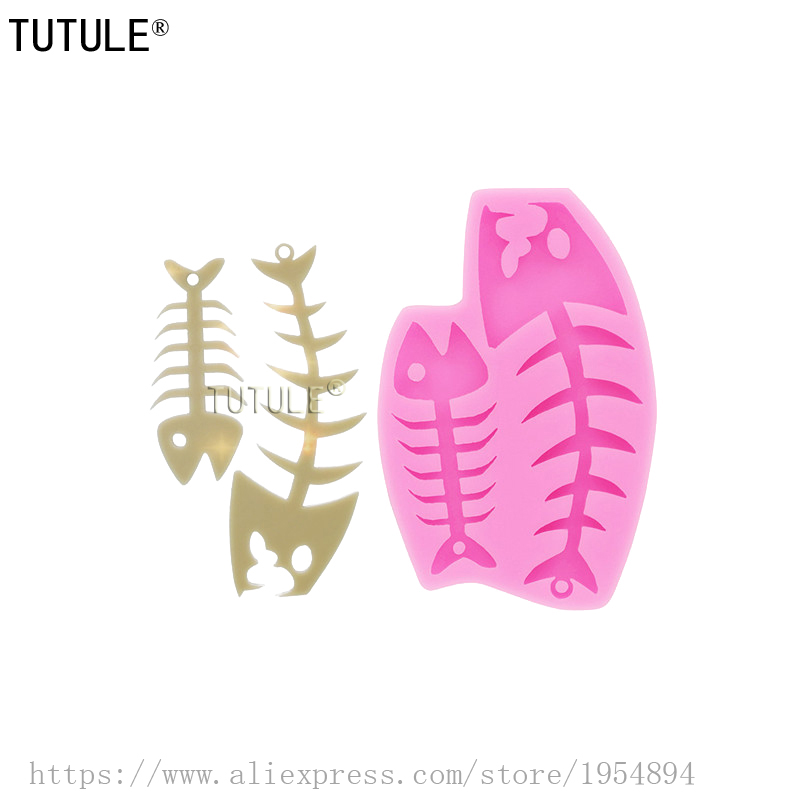Shiny Fish Skeleton Keychain M - Resin Art Necklace ulasan dan harga